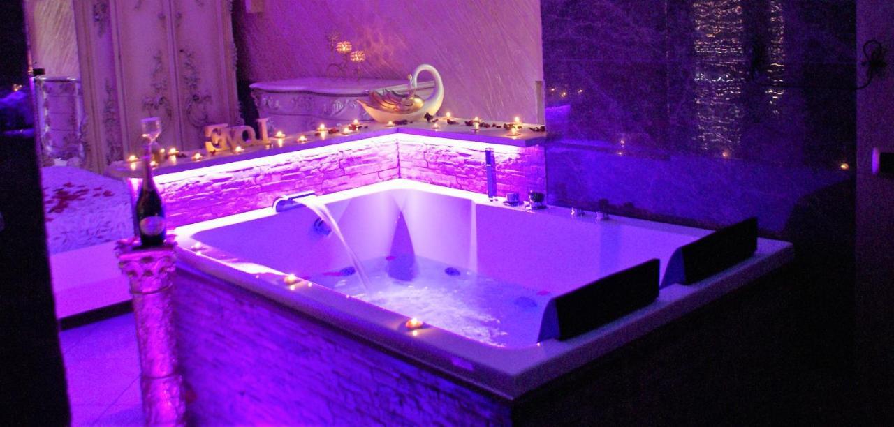 Gold Luxury Lejlighed *
