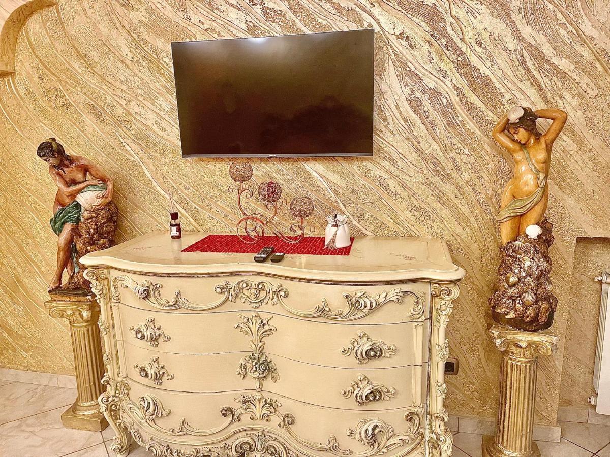 Gold Luxury Lejlighed *