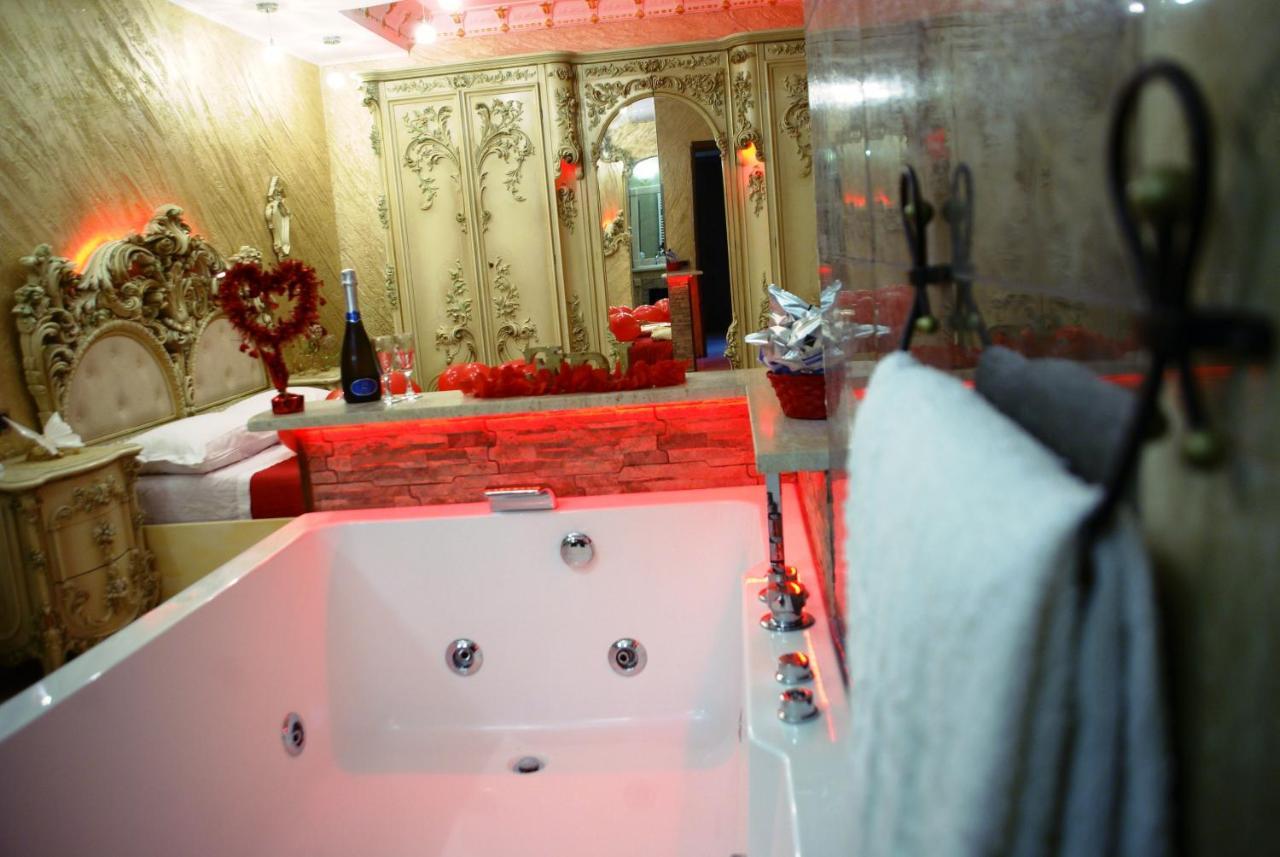 Gold Luxury Lejlighed